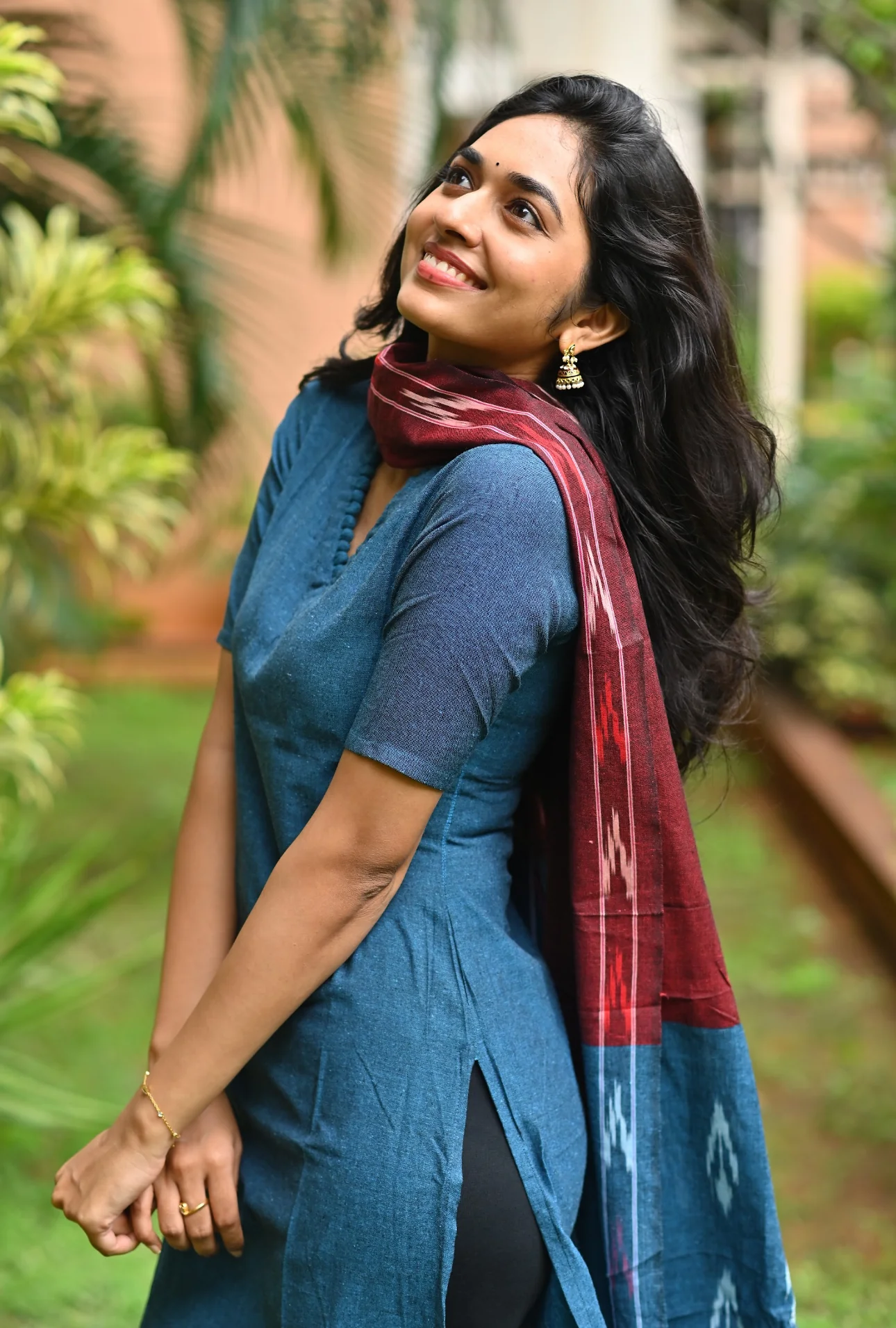 Anandhi - Image 7