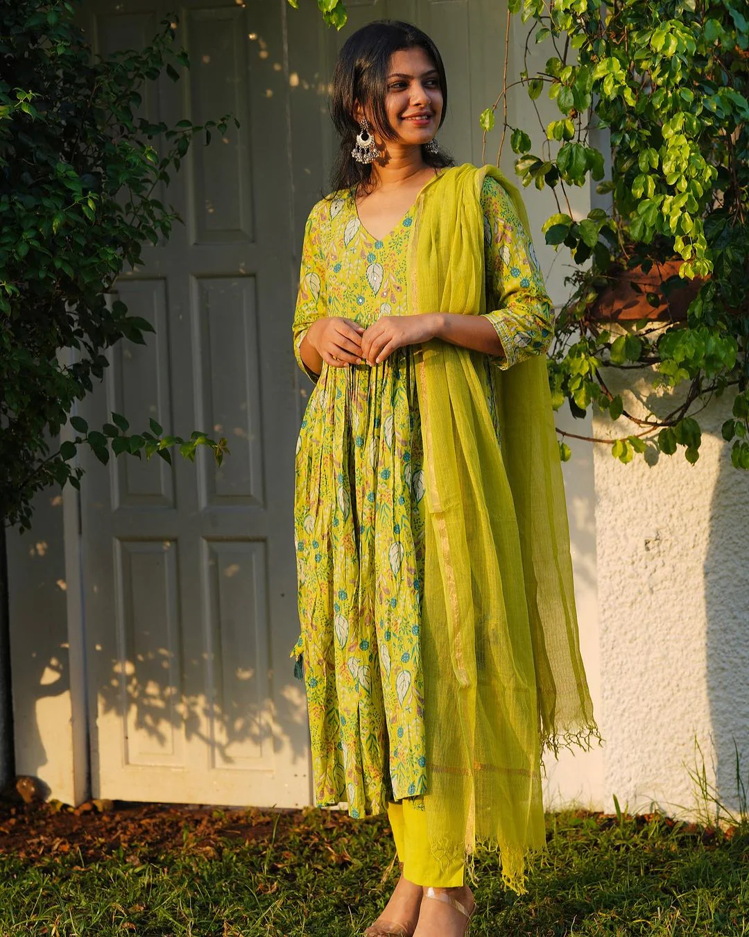 INIYAZH GREEN - Image 4